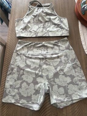 Lex Breezy  High-Neck Sports Bra & Shorts Set - Light Sage Floral